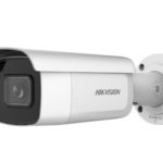 كاميرا مراقبة هيكفيجن 6MP AcuSense Motorized